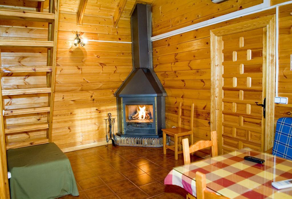 Cabana De Madera La Encina Burunchel Ngoại thất bức ảnh